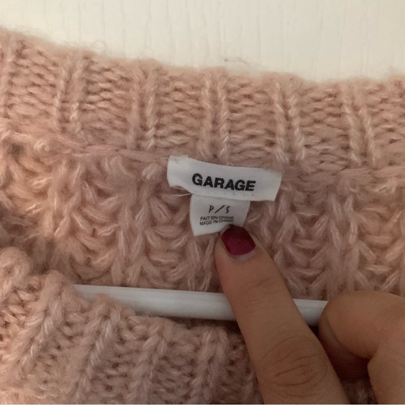 Garage Baby Pink Cropped Knit Sweater - Picture 3 of 3